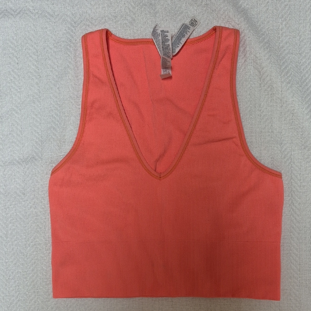 Athleta Women's Aurora Crop Rib V Neck Coral Ribbed V-Neck Tank Top M